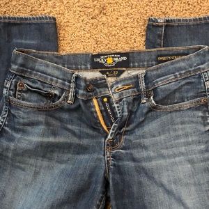 Lucky Brand Blue Jeans size 4 27.5 x 30 light wear